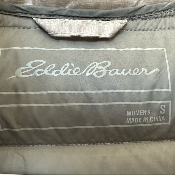 Eddie Bauer Women's CirrusLite Down Jacket - Picture 6 of 10